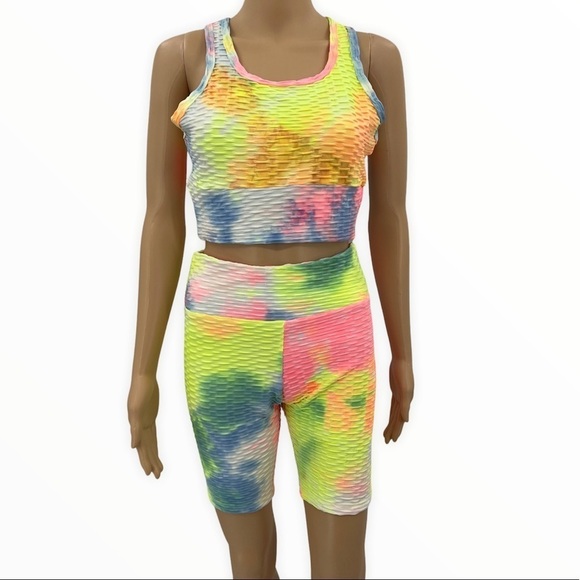 Colorful Short Set Size M - Picture 1 of 7